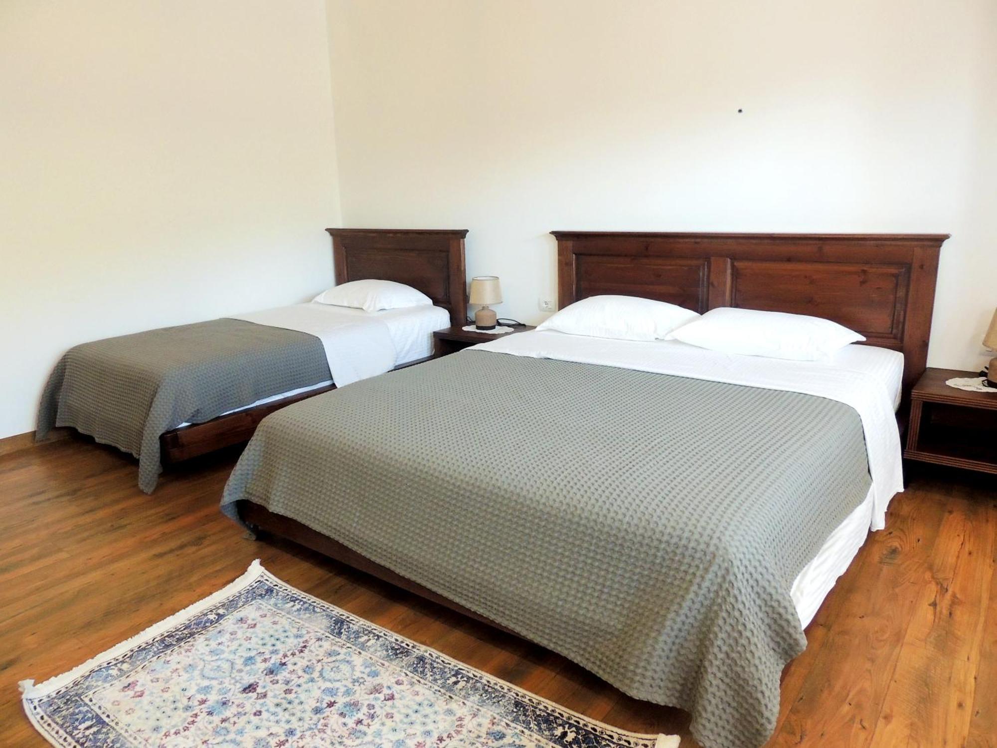 Pupa Winery Serene Stay Berat Exterior photo